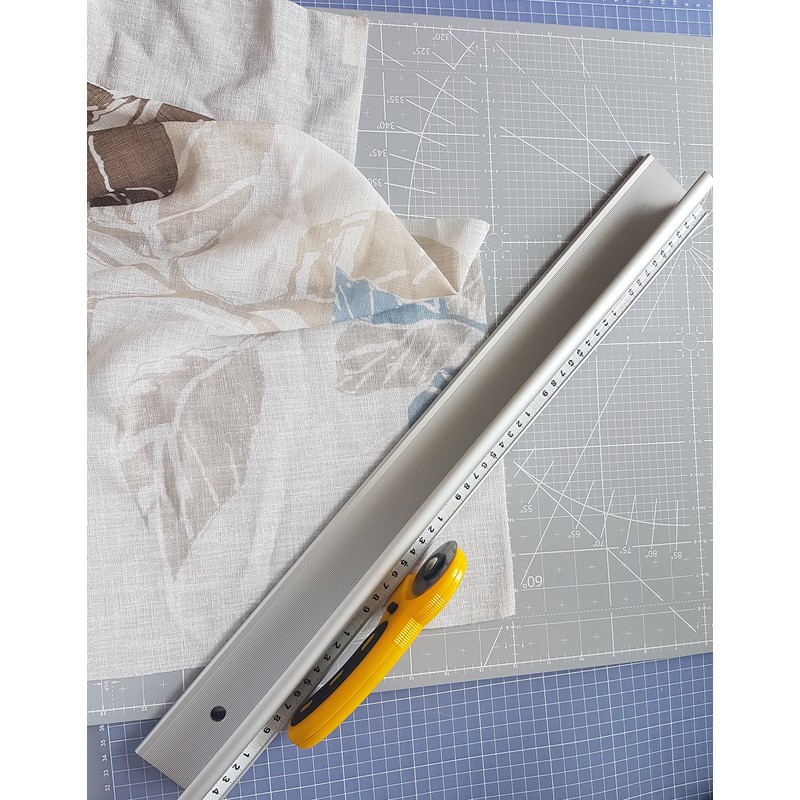 Self-Healing Patchwork Cutting Mat 63 x 47 cm with Grid