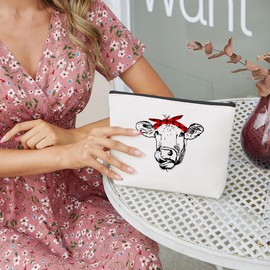 fkovcdy Western Makeup Bag Cow Print Stuff Cow Gifts Western Accessories for Women Birthday Graduation Christmas Cow Western Stuff for Sister Female Her Coworker Aunt Cow Lovers Travel Organizer
