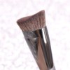 Vela.Yue Cosmetic Brush Curved Sculpting Brush Precision Foundation Brush Contour