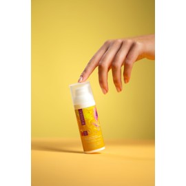 VIANEK Gesichtscreme mit Vitamin C 50 ml - Aufhellende Feuchtigkeitscreme - Probiotische Gesichtscreme​ für alle Hauttypen - Gesichtscreme gegen Pigmentflecken