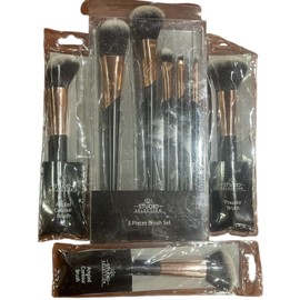 Studio Selections Lot of 4 Studio Selection Make Up Brushes, 8 Pieces