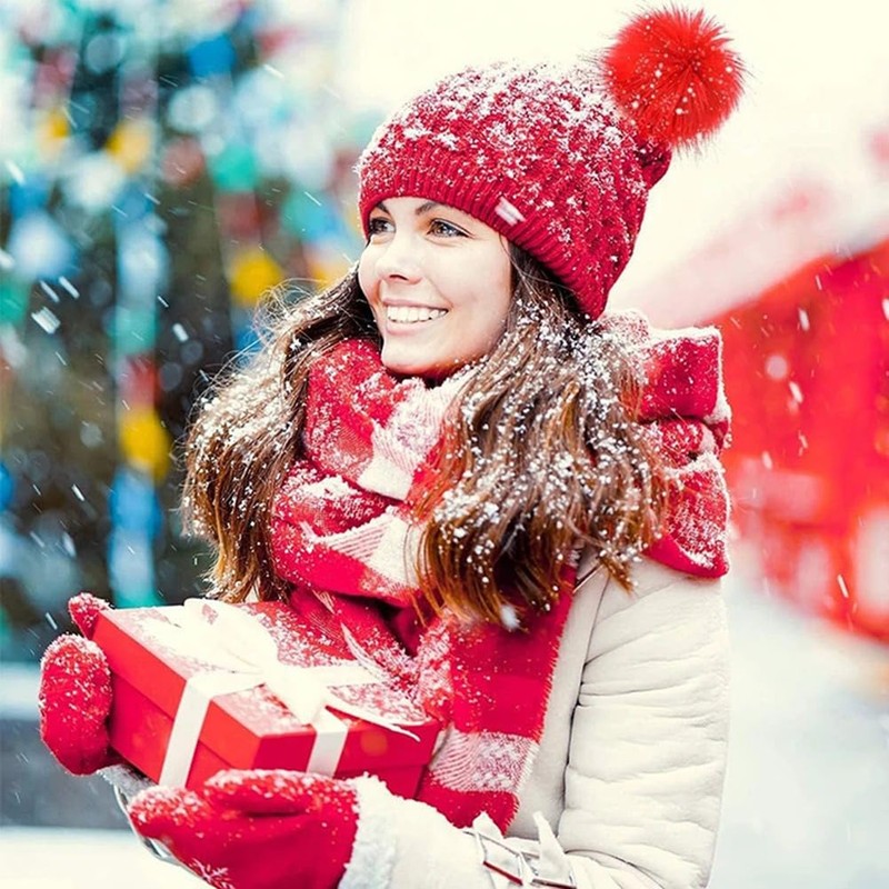 GreatRise Pack of 2 Fur Pompoms for Hats, Artificial Hair