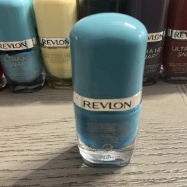 Revlon ultra HD Snap Vegan Nail polish 004 blue my mind