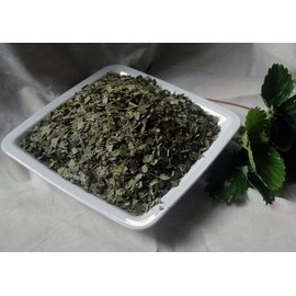 Naturix24 Strawberry Leaves Cut - 100g