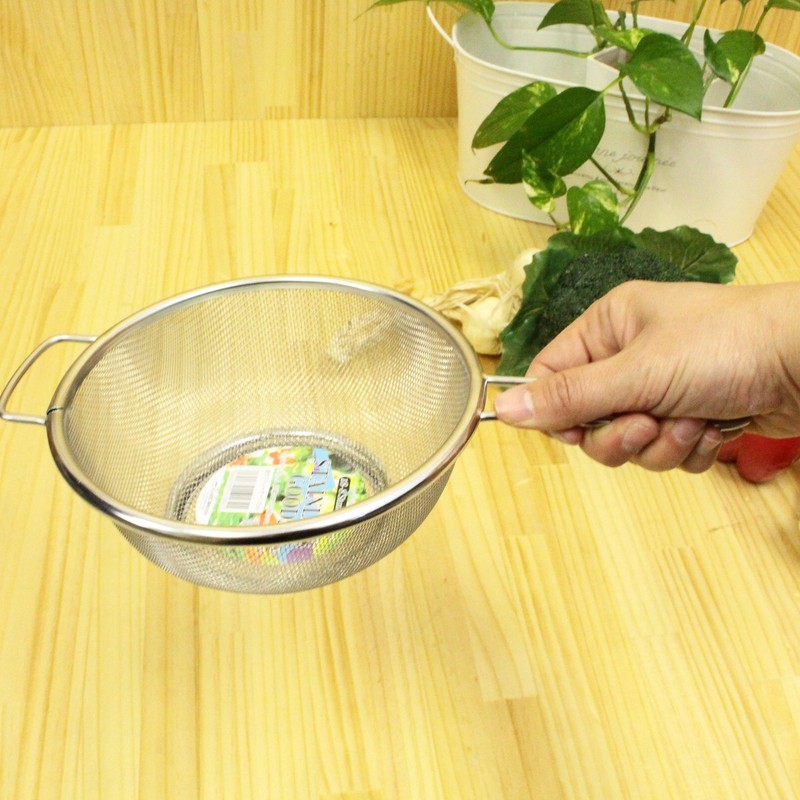 Strainer with Bottom 18-8 Stainless Steel, One Hand, 6.7 inches