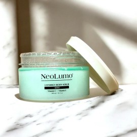 Neolumo 2-Synergy Body Scrub Kiwi, Vitamin C, Vitamin E 10.5oz 300mL New Sealed