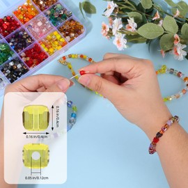 BEEFLYING 200Pcs 4mm Crystal Cube Glass Beads Square Loose Glass Spacer Beads for Jewelry Bracelet Necklace Earring DIY Craft Home Decor（0.16inch Yellow
