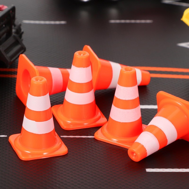Gatuida 7pcs Mini Traffic Cones, Tiny Simulation Road Parking Signs,