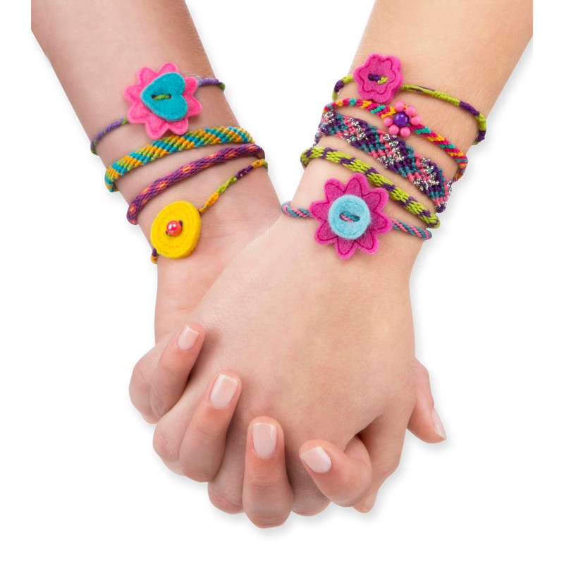Melissa & Doug On the Go Friendship Bracelet Craft Set