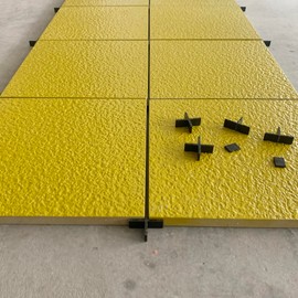 QKLGDETA Black Color 5/8 inch Height Concrete Floor Slab leveling spacer Outdoor Slab laying Spacer Big Joint Spacer 1/8 inch Leave gap Spacer with Breaking Point