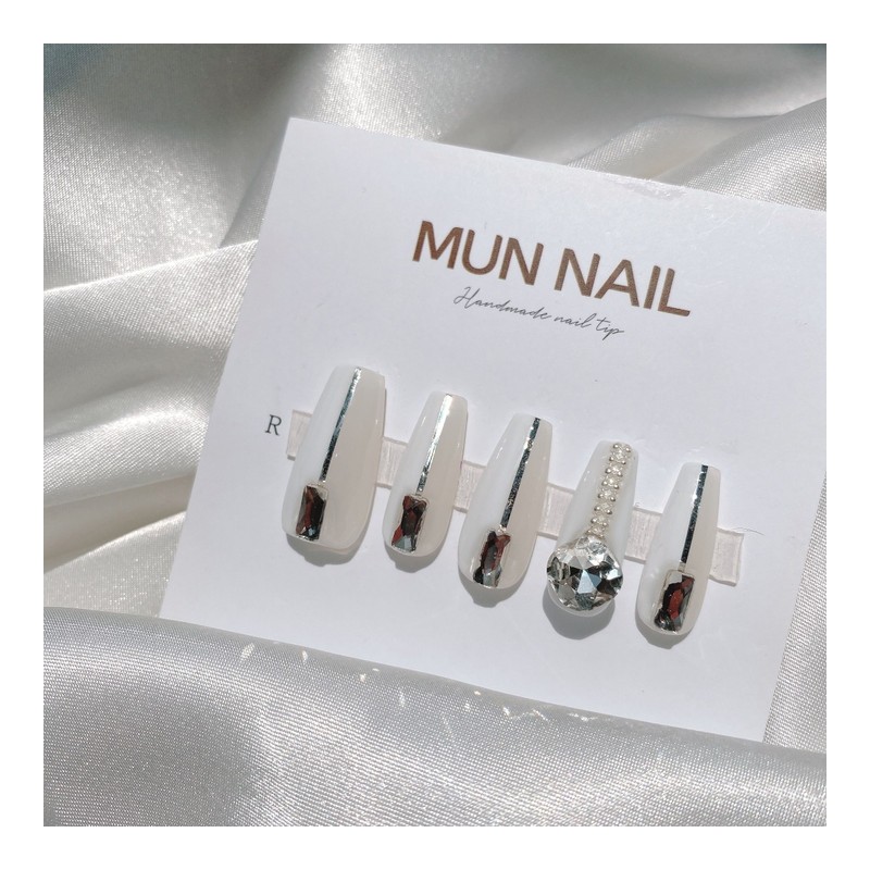 MunNail Diamond - Lipstick / MunNail 다이아몬드 - 립스틱