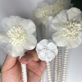 2 Packs Flower Curtain Buckle,Handmade Artificial Flower Curtain Holdbacks Clips,Flexible Curtain Tiebacks Clips Elegant Decorative for Living Room Bedroom(White)