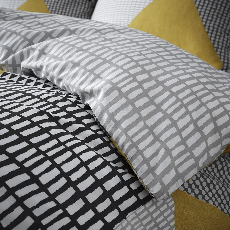 LARSSON GEO OCHRE 135X200+80X80