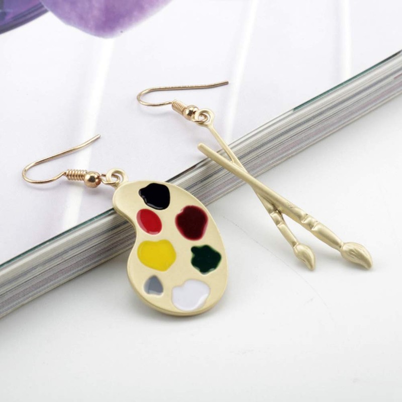 Hand made cute palette brush asymmetric earrings