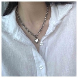 Allereya Vintage Love Heart Choker Necklace Silver Paper Clip Necklace Puffy Heart Toggle Necklace Open Circle T Bar Necklace Jewellery for Women and Girls
