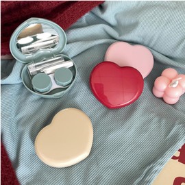 BEDARTIST 4 Pack Heart Shape Contact Lens Cases, Travel Eye Contacts Case Box Holder, Portable Contact Lenses Tweezers Remover Tool Solution Bottle Kit for Daily Outdoor Traveling (Blue)