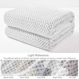 Exclusivo Mezcla Extra Large Fleece Throw Blanket, 127x178 CM Soft Jacquard Weave Waffle Pattern Throws for Sofa Settees, Mixed Light Grey Blanket