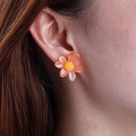 Cimenexe Bohemian Enamel Flower Stud Earrings Acrylic Flower Stud Earrings Small Floral Petal Earrings Minimalist Resin Flower Petal Earrings Jewelry for Women(Yellow)