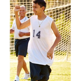 Football Necklace for Men Boys Soccer Necklace Ball Pendants Sprots Necklace Soccer Fan Gifts Trendy Sport Fan Jewelry Collection Gift (gold)