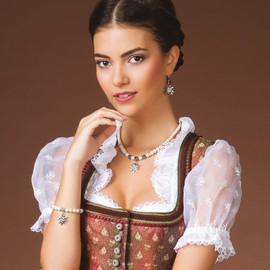 Alpenflüstern Costume Jewellery Set Pearl Costume Necklace, Bracelet & Earrings Rhinestone Edelweiss – Dirndl Necklace, Bracelet, Earrings in Traditional Colours SET024, Pearl, Pearl