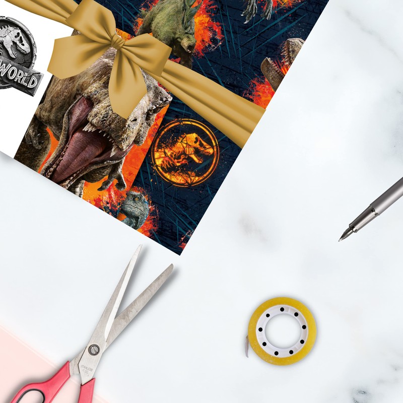 Jurassic World - Carta da regalo, 8 fogli, 8 etichette,