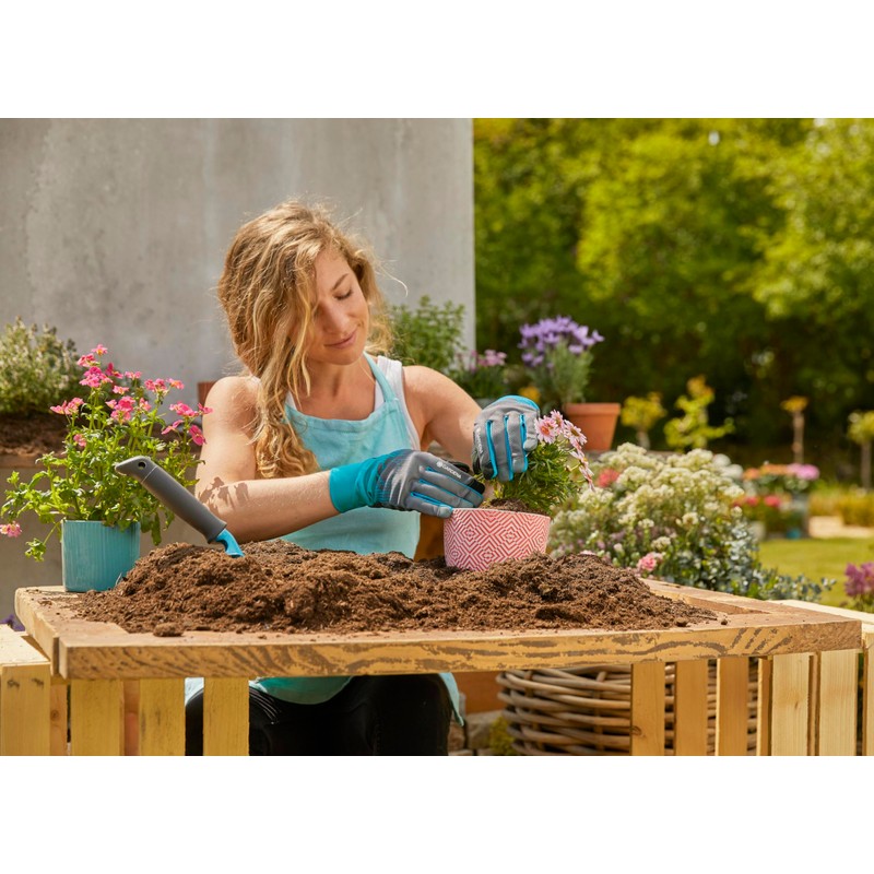 Gardena Garden and Maintenance Glove 9/L: Garden gloves for demanding