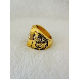 1983 Philadelphia 76ers Championship Ring W Box  Malone,  SHIP