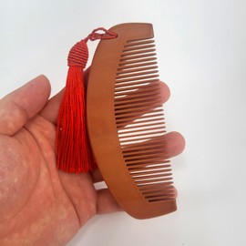 Hyeopryeok Upche Traditional Craft Peach Wood Comb