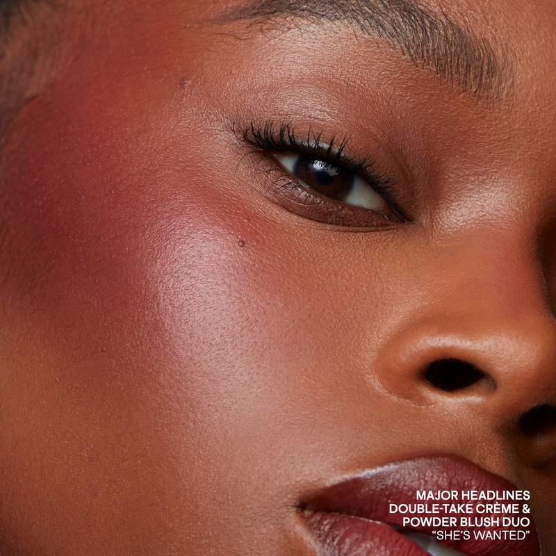 Major Headlines Blush Duo & Dual-Ended Brush Set:_Oh She's Different