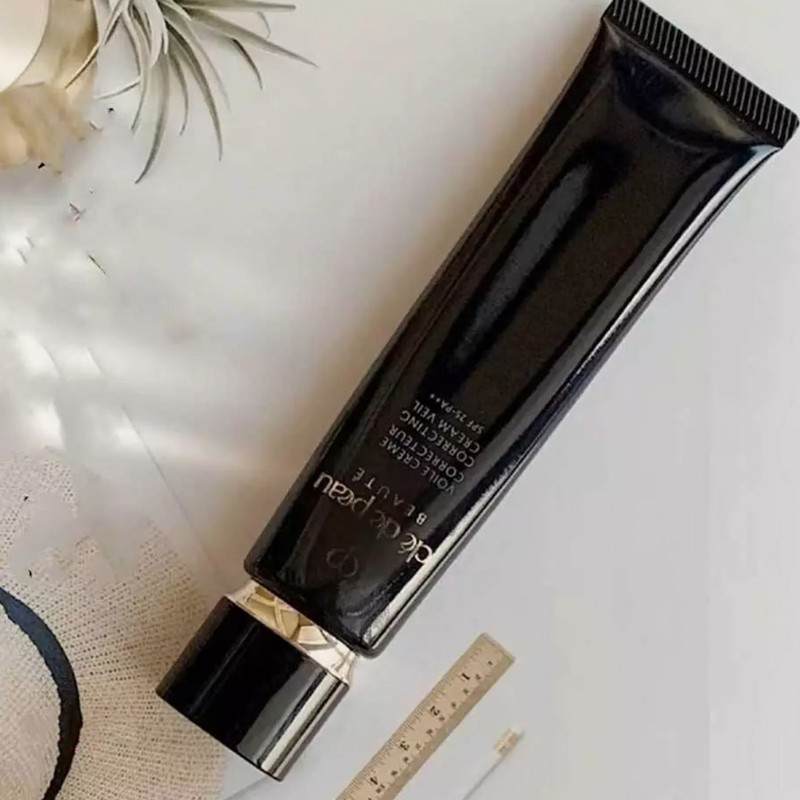 Clé de Peau Beaute Cle de Peau Beauté Correcting Cream