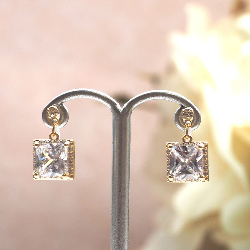 Miyabi Grace Elegant Cubic Zirconia Crystal Invisible Clip On Earrings