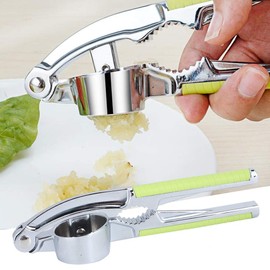 Qukaim Garlic Press Portable Manual Garlic Press Grinder, Food Crusher and Masher, Walnut Cracker for Home Use, Kitchen Utensils, Easy to Clean, Compact Design