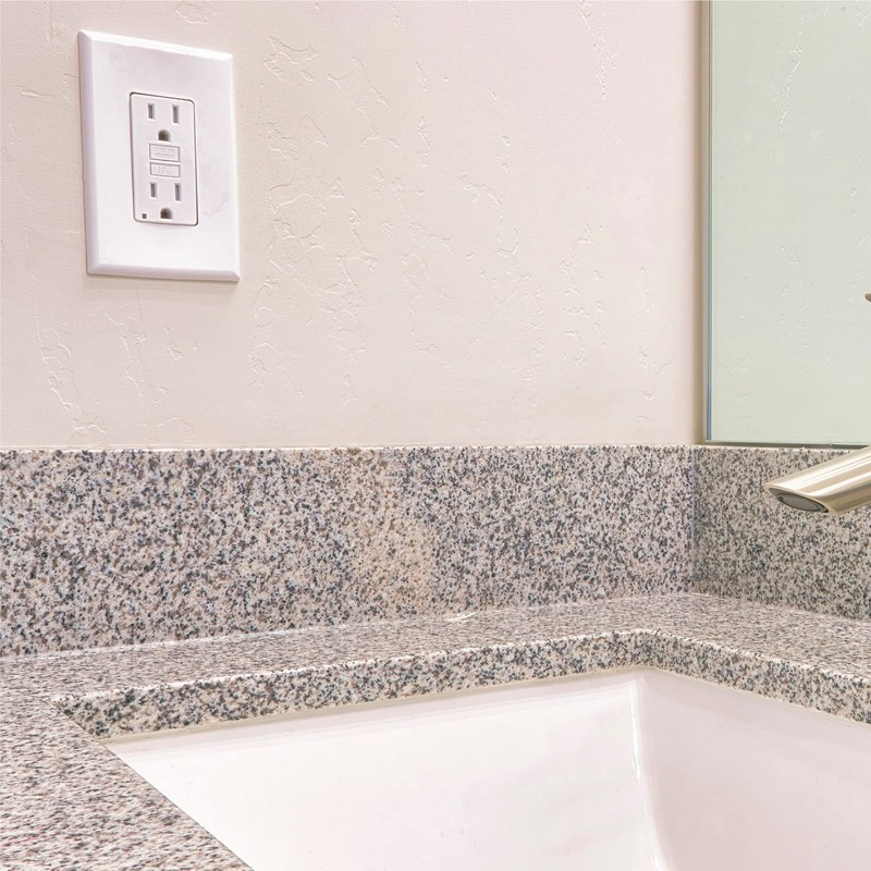 TayMac A54W Allure Nonmetallic Wallplate with Different GFCI Insert, White