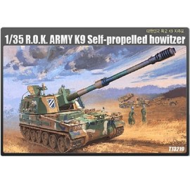 Plastic Model 1/35 Republic of Korea Army K9 Self-Propelled Gun Tank / 프라모델 135 대한민국 육군 K9 자주포 탱크 전차