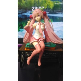 FuRyu Hatsune Miku Noodle Stopper Figure Sakura Miku 2024, Pink
