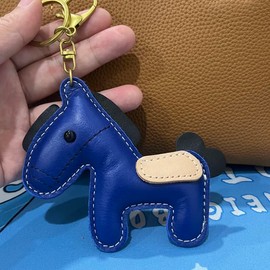 [Yocipa] Cute Genuine Leather Horse Keychain with Horse Design Charm Leather Key Chain Bag Charm Car Key Ring Bag Charm for Bag Keyring Accessories, blue