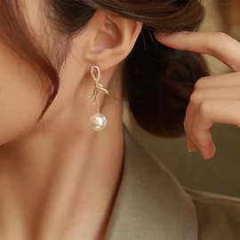 QIAOLEHUI Bow Pearl Earrings for Women Crystal Bow Earrings Gold Bowknot Dangle Drop Earring Dainty Statement Pearl Earring Jewelry Gifts (Gold)