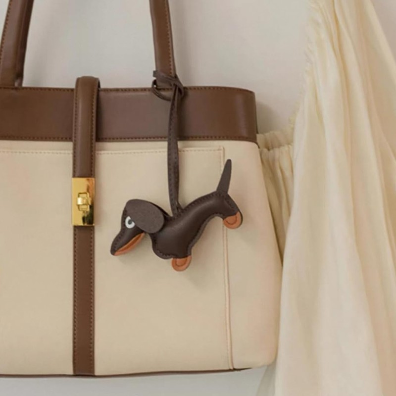Wei Tech Dachshund Faux Leather Keyring - Cute Bag Charms
