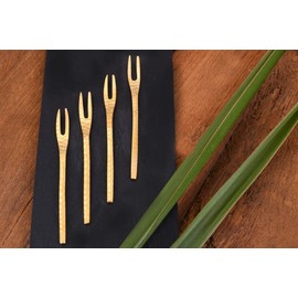 DeKulture Handmade Pure Brass Fruit Fork (Set of 4): Utensil for Salads & Desserts