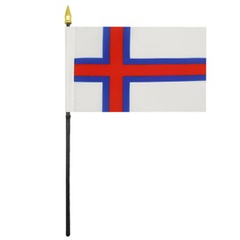 AZ FLAG FAROE ISLANDS TABLE FLAG 4'' x 6'' - DENMARK - FAROESE DESK FLAG 15 x 10 cm - golden spear top