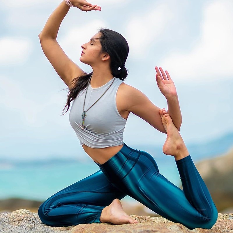 COLOSBUY Breathing Easy Necklace, Anxiety Necklace Turnable, Yoga Mindful Meditation