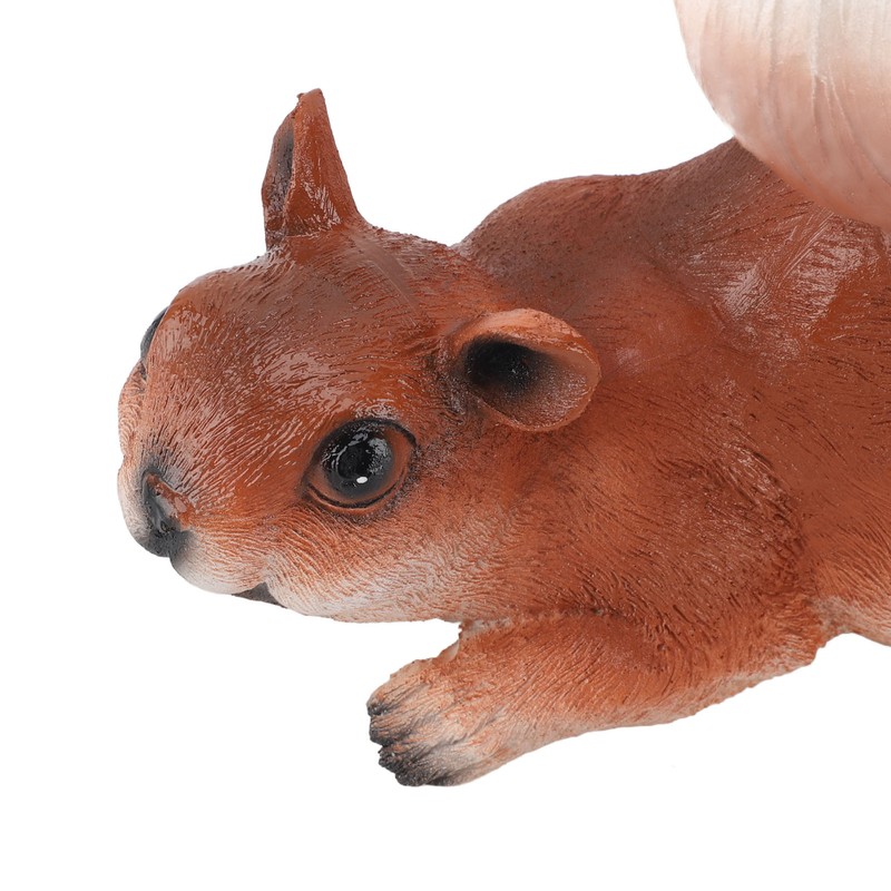 Squirrel Garden Decor Outside Funny Resin Statue Courtyard Balcony Outdoor