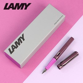 Artbox/Lamy Lamy Safari Fountain Pen Violet Blackberry Free Engraving / 아트박스라미 라미 사파리 만년필 바이올렛블랙베리 무료각인