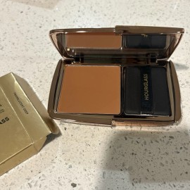 Hourglass Vanish Airbrush Pressed Powder Translucent DEEP 0.37 Oz