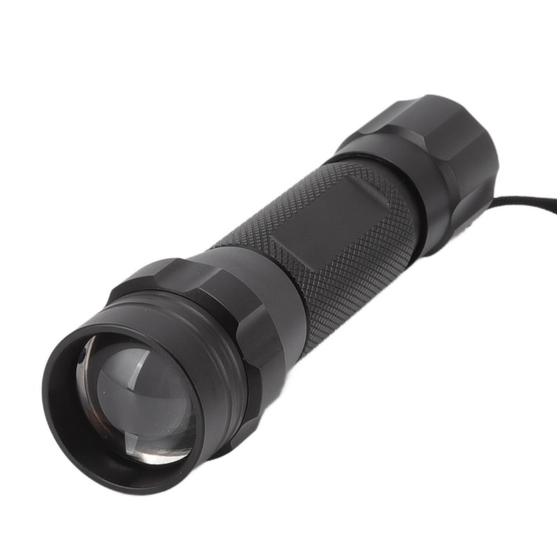 LED Flashlight White Light Battery Powered Aluminium Alloy Retractable Zoom