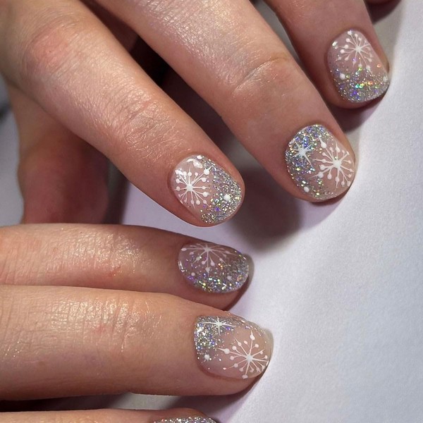 24Pcs Christmas White Snowflake Press on Nails Short Square False