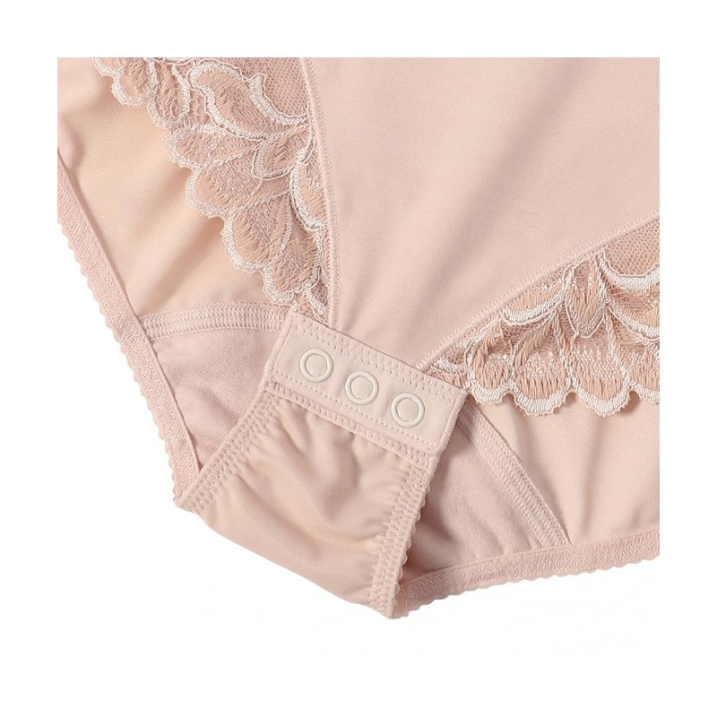 Triumph Triumph Story 607 Underwire Bodysuit, M001 (beige)