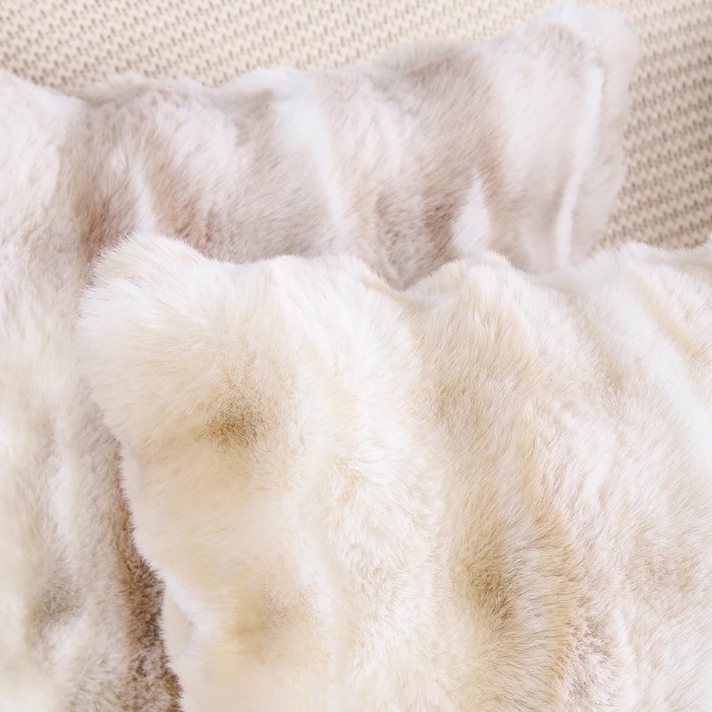 Madizz Pack of 2 Thick Plush Wool Throw Pillow Covers