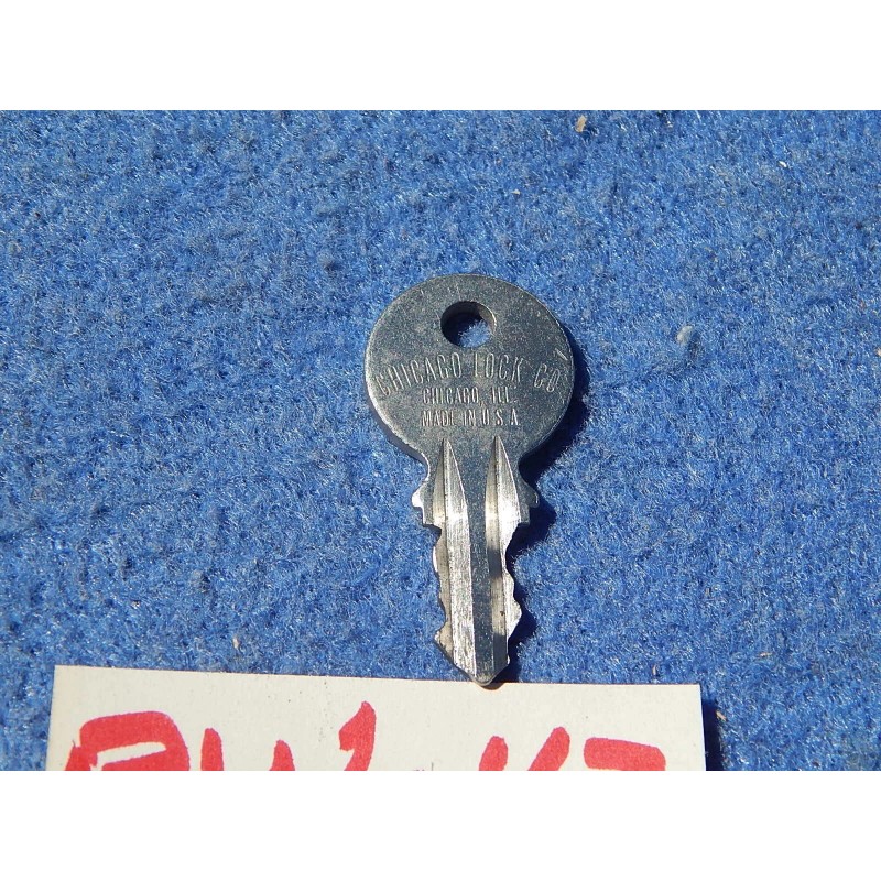 Wurlitzer 1500 1550 Cabinet Key - repro (Wico) RW-47 key