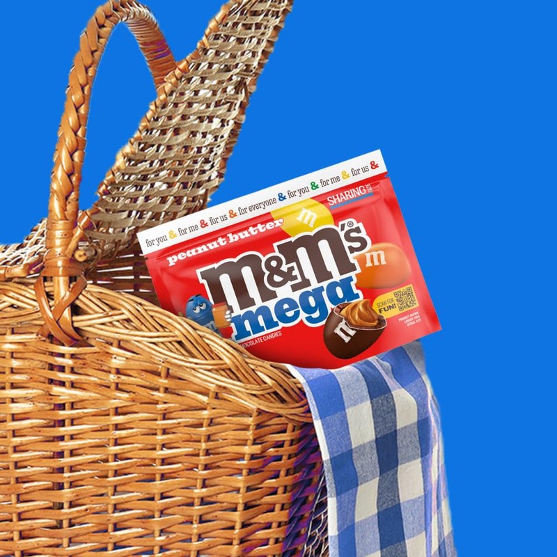 M&M'S Mega Peanut Butter Chocolate Candy, Sharing Size, 8.6 Oz
